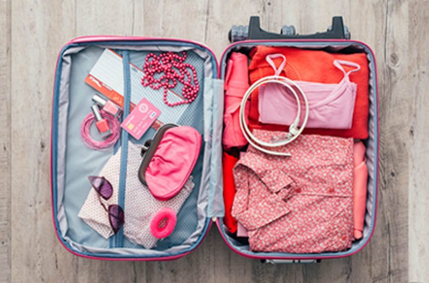  10 Items You Should Pack When Traveling
